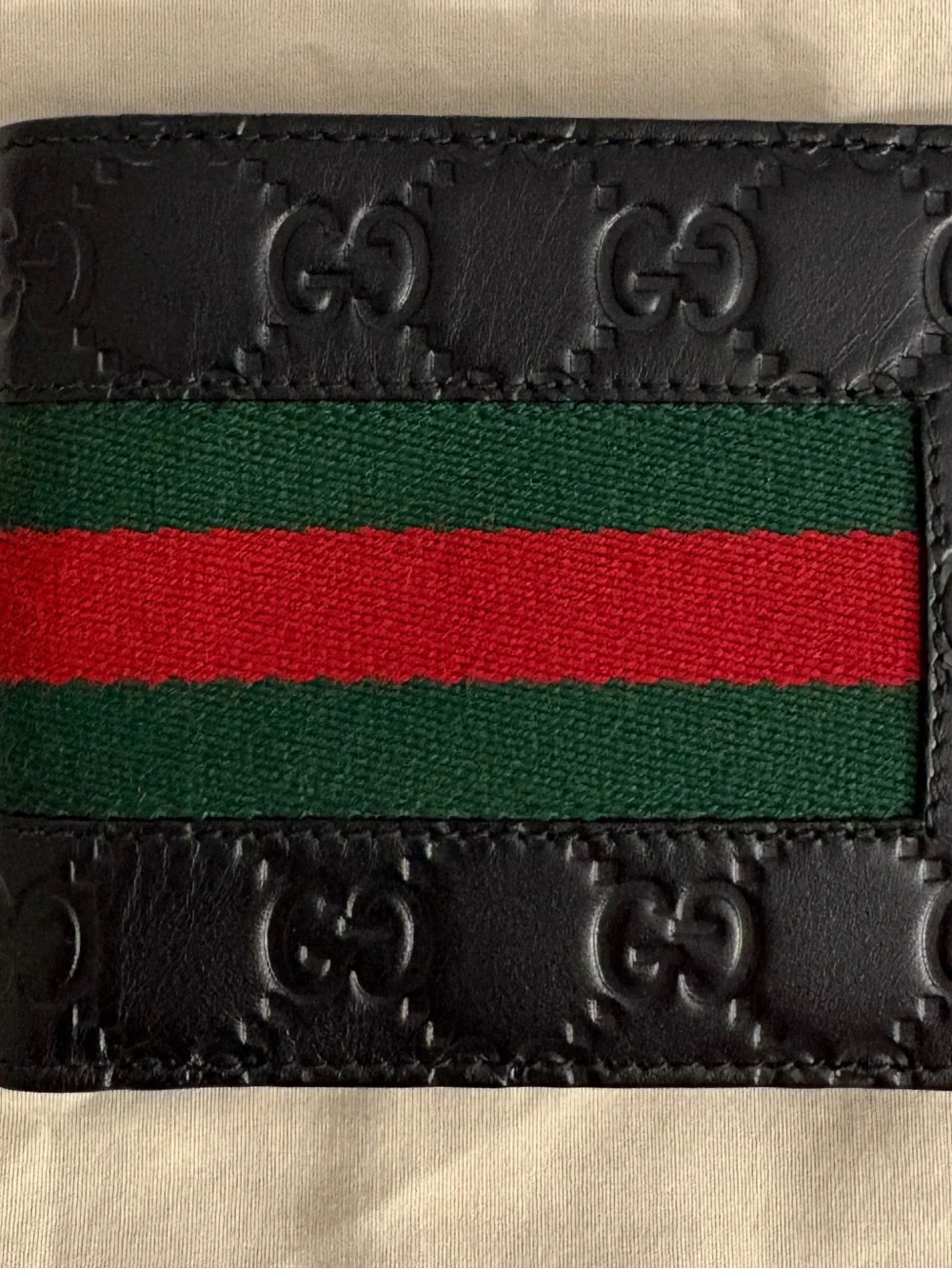 Gucci authentic bifold
